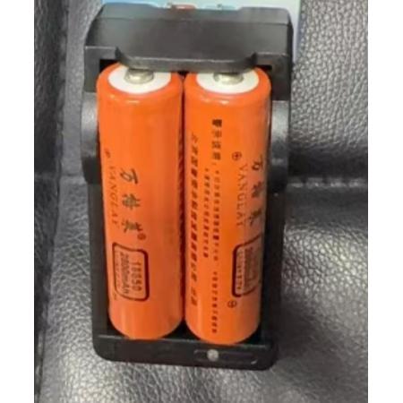 充電電池套裝	萬格萊18650 3.7V 2800mAh*2粒+一拖二座充